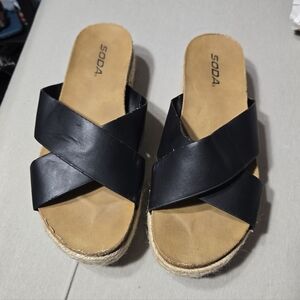 Soda Women's Open Toe Criss Cross Espadrille Flatform Wedge Sz 9